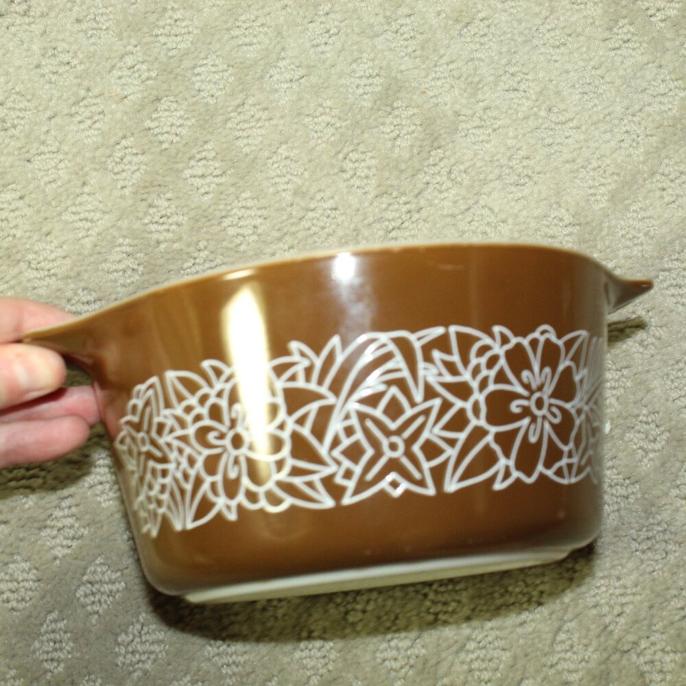 Vintage Pyrex 473-B 1 Brown Woodland Round 1 QT Baking Casserole Dish - No lid